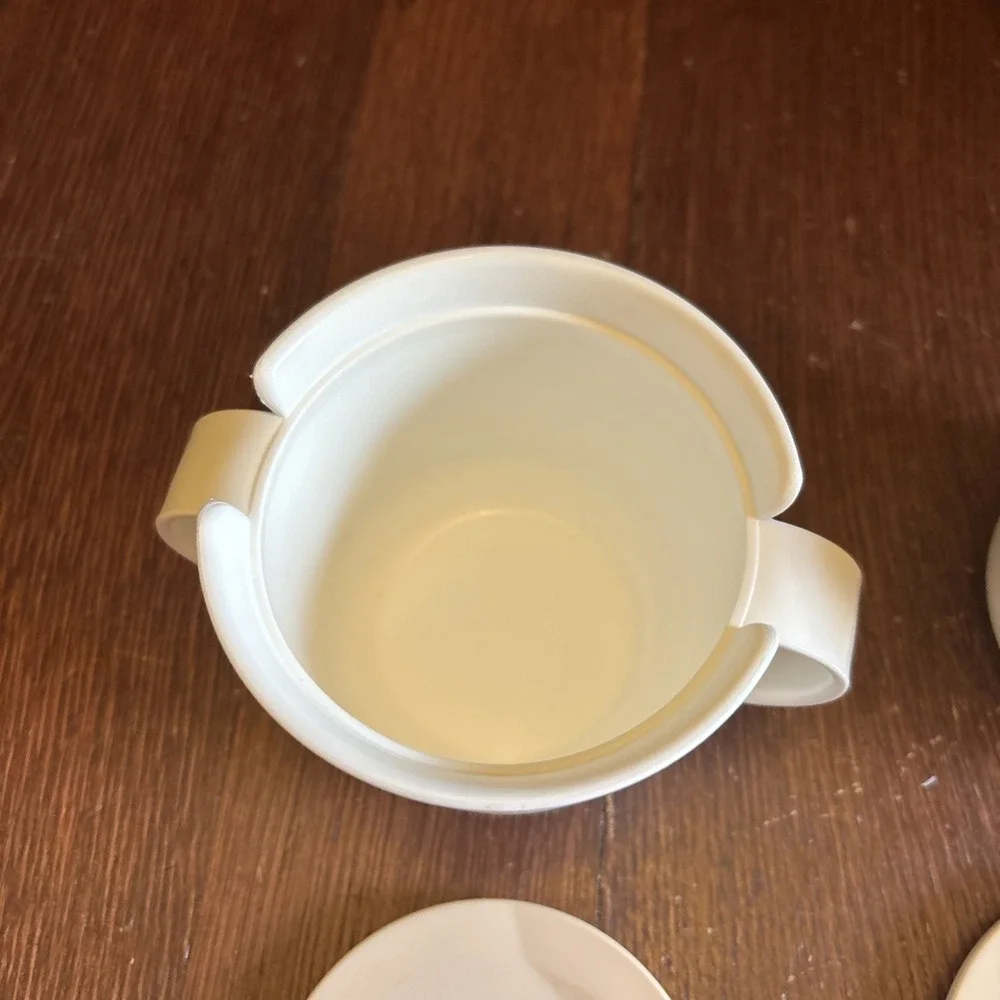 Tupperware sugar bowl